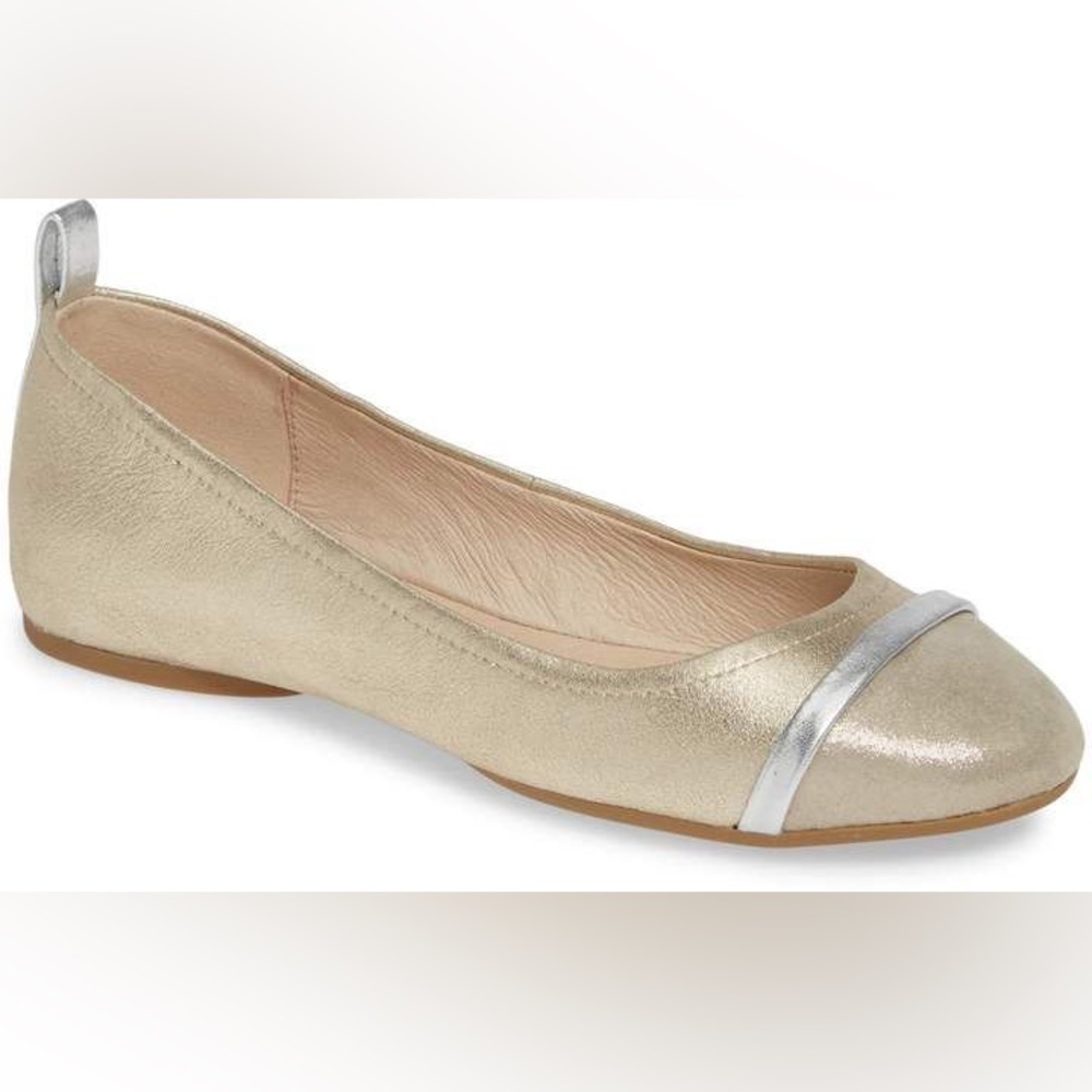 Pelle Moda Willis flats size 8.5